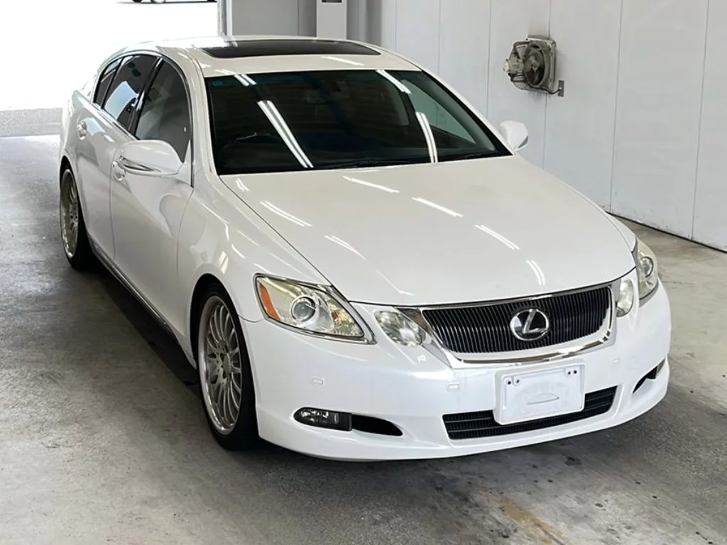 Lexus GS  с аукциона в Японии