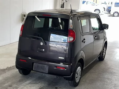 SUZUKI MRWAGON