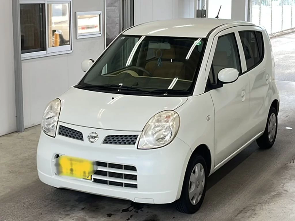 Nissan Moco  с аукциона в Японии