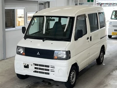 Mitsubishi Minicab