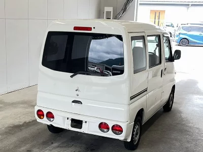 Mitsubishi Minicab
