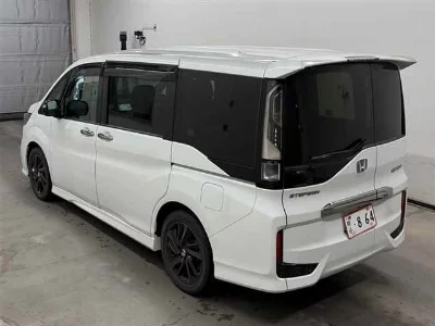 HONDA STEPWGN SPADA
