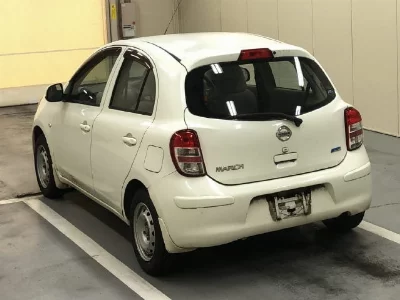 Nissan March