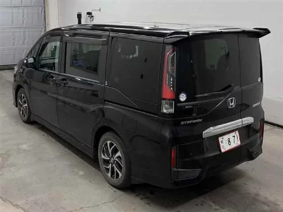 Honda STEPWGN SPADA
