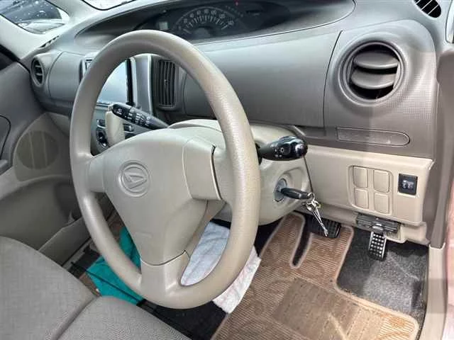 Daihatsu Tanto  с аукциона в Японии
