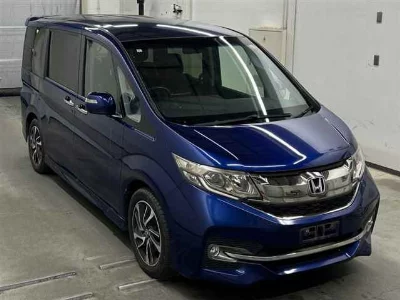 Honda STEPWGN SPADA