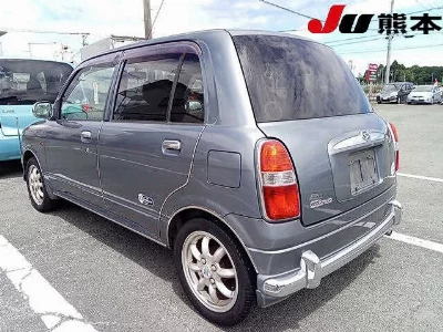 Daihatsu Mira Gino