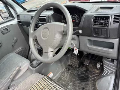 Nissan Clipper