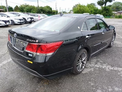 Toyota CROWN ATHLETE