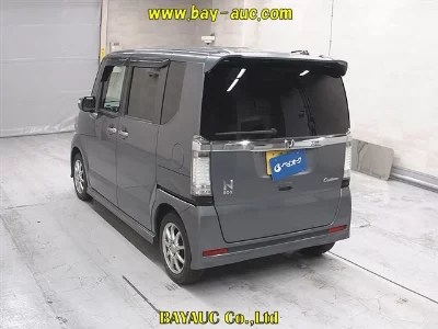 Honda N BOX CUSTOM