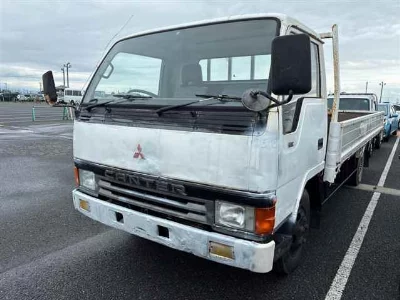 Mitsubishi Fuso Canter