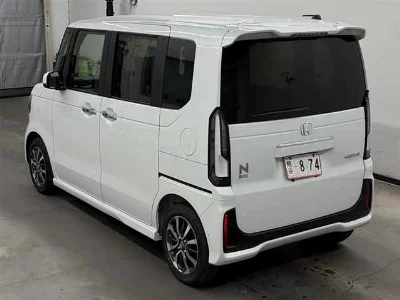 HONDA N BOX CUSTOM