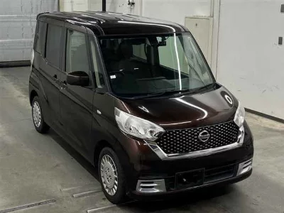 Nissan Dayz Roox