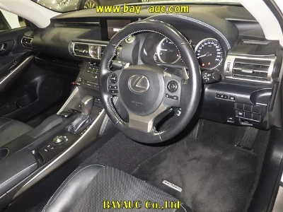 Lexus IS300