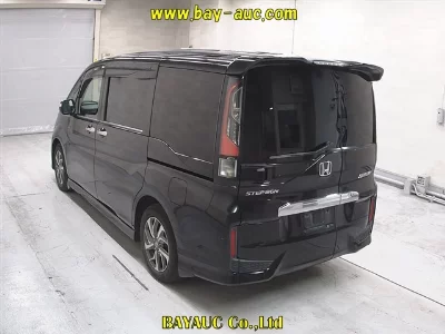 Honda STEPWGN SPADA