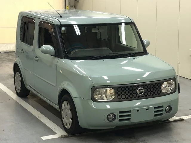 Nissan Cube  с аукциона в Японии