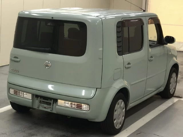 Nissan Cube  с аукциона в Японии