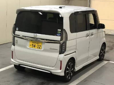 Honda N BOX CUSTOM