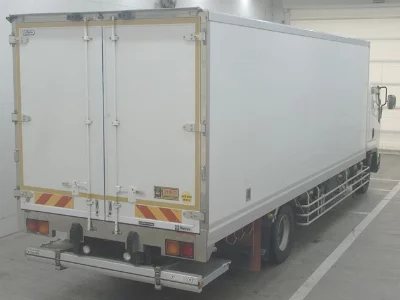 ISUZU FORWARD