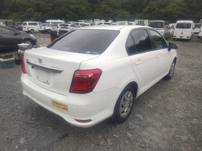 TOYOTA COROLLA AXIO