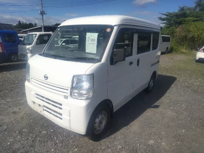 NISSAN NV100 CLIPPER
