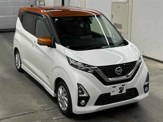 Nissan Dayz  с аукциона в Японии