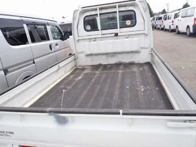 Mitsubishi Minicab Truck