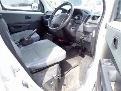 TOYOTA TOWN ACE VAN