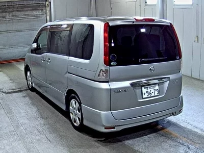NISSAN SERENA