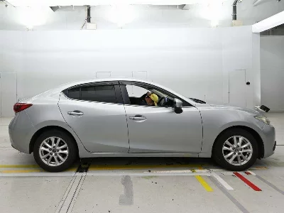 Mazda AXELA HYBRID