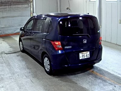 HONDA FREED