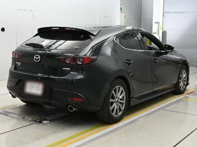 MAZDA MAZDA3 FASTBACK