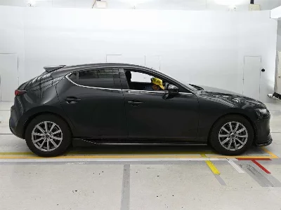 MAZDA MAZDA3 FASTBACK
