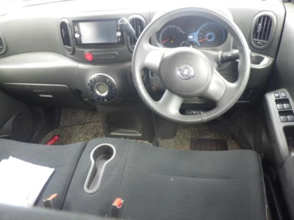 Nissan Cube  с аукциона в Японии