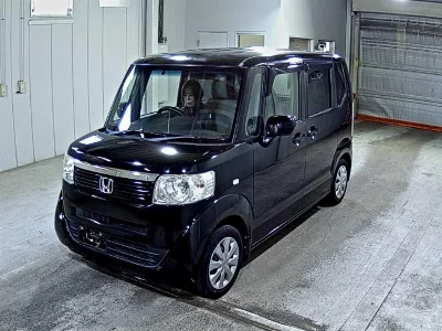 HONDA N BOX +