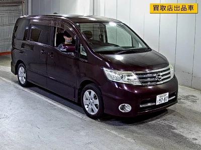NISSAN SERENA