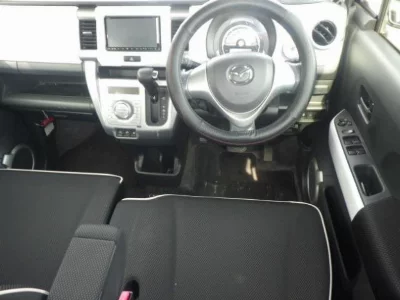 MAZDA FLAIR CROSSOVER