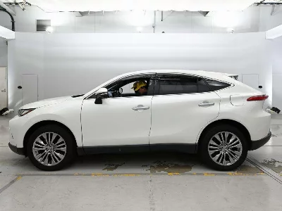 Toyota HARRIER HYBRID