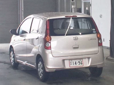 DAIHATSU MIRA