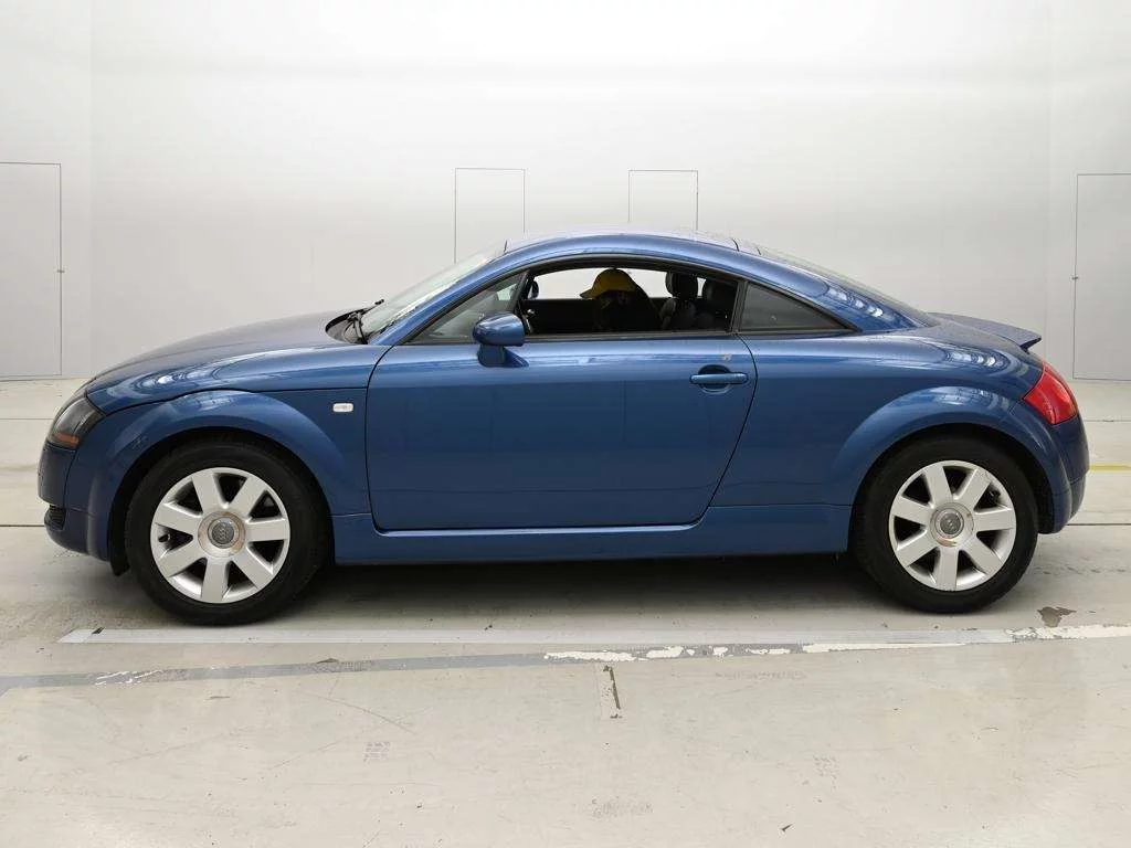 Audi TT  с аукциона в Японии
