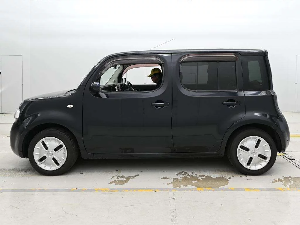 Nissan Cube  с аукциона в Японии