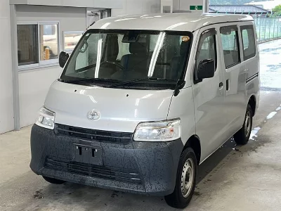 TOYOTA TOWN ACE VAN