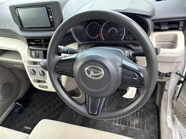 Daihatsu Move  с аукциона в Японии