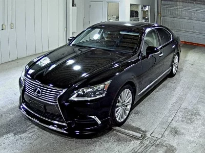 Lexus LS600h