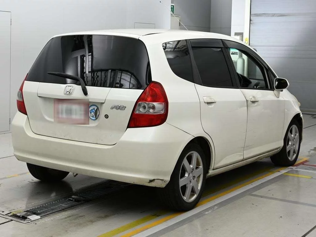 Honda Fit  с аукциона в Японии