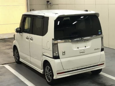 Honda N BOX CUSTOM