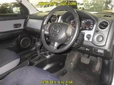 Mazda Verisa