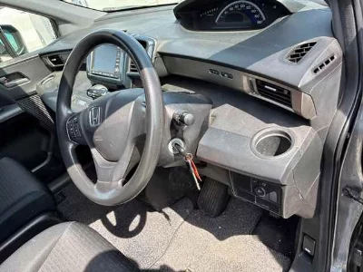 Honda Freed Spike