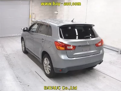 Mitsubishi RVR