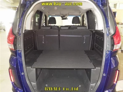 HONDA FREED + HYBRID